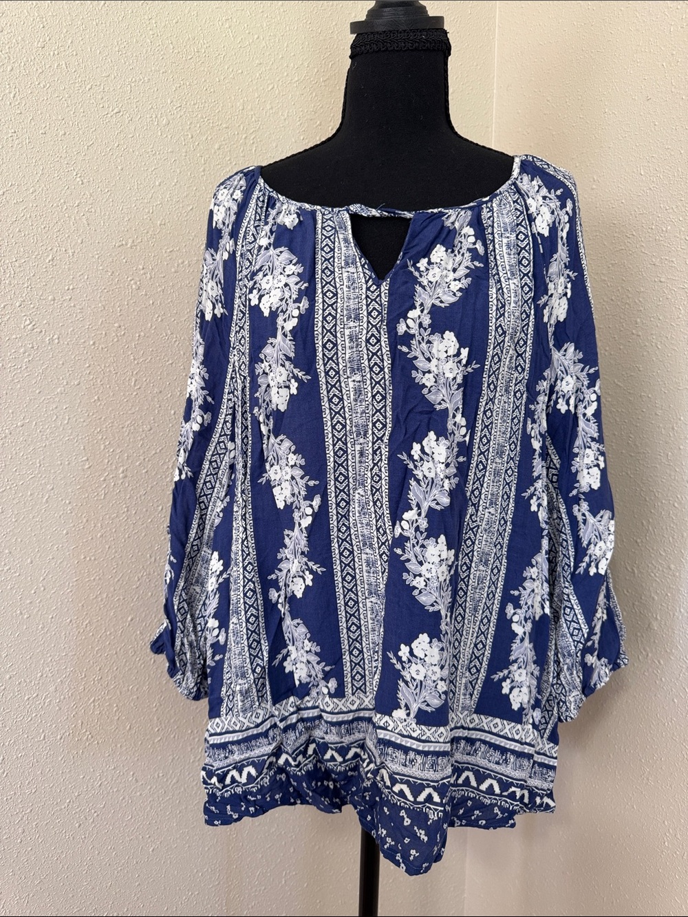 Fred David Navy and White Floral Peasant Tunic